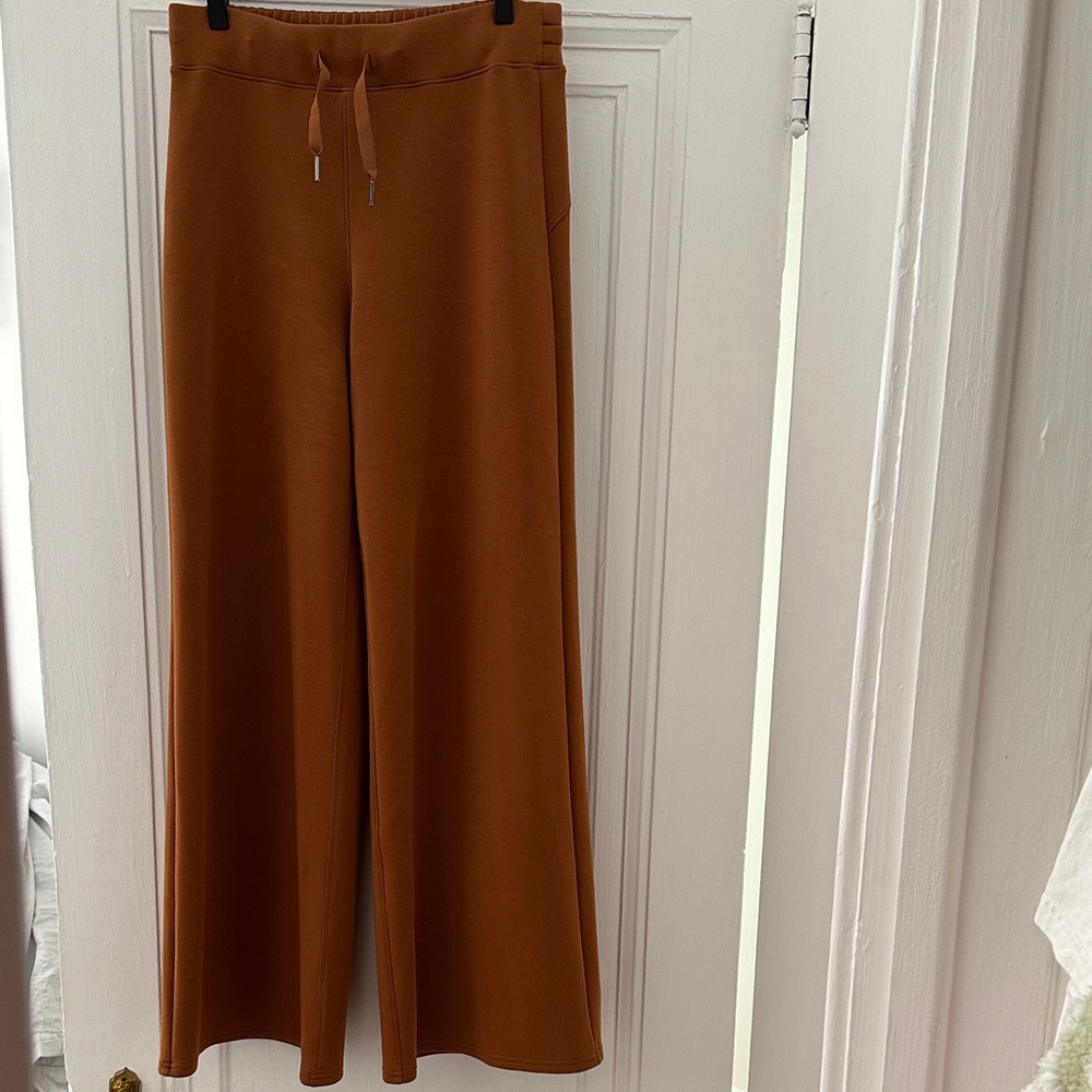 Spanx AirEssentials Pant